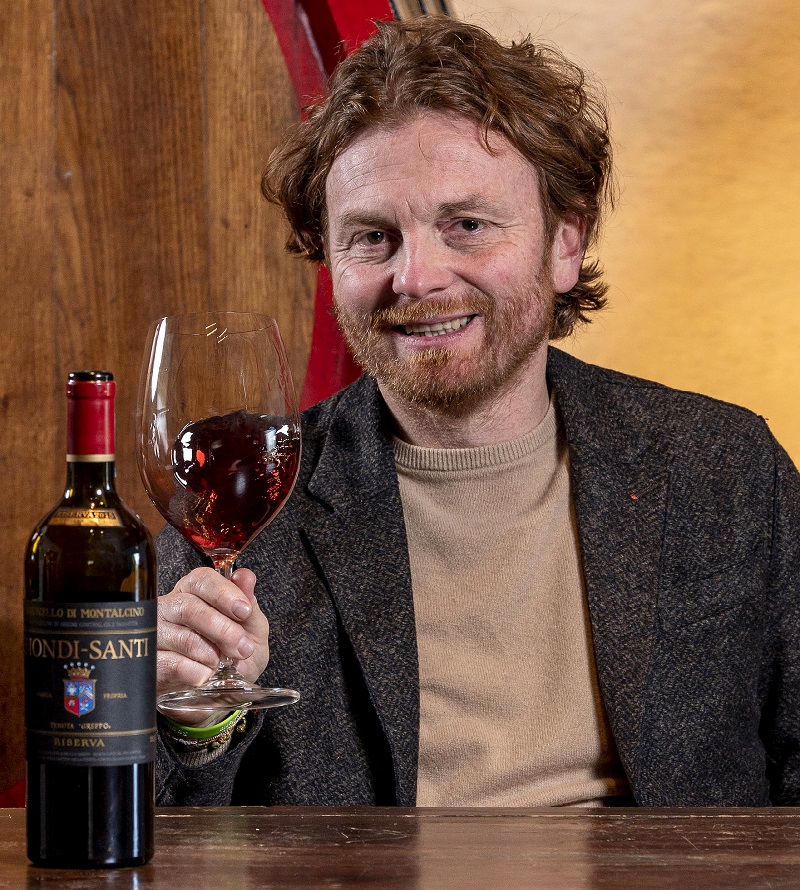 Rotwein, Weinflasche, Weinglas, Mann, Bar